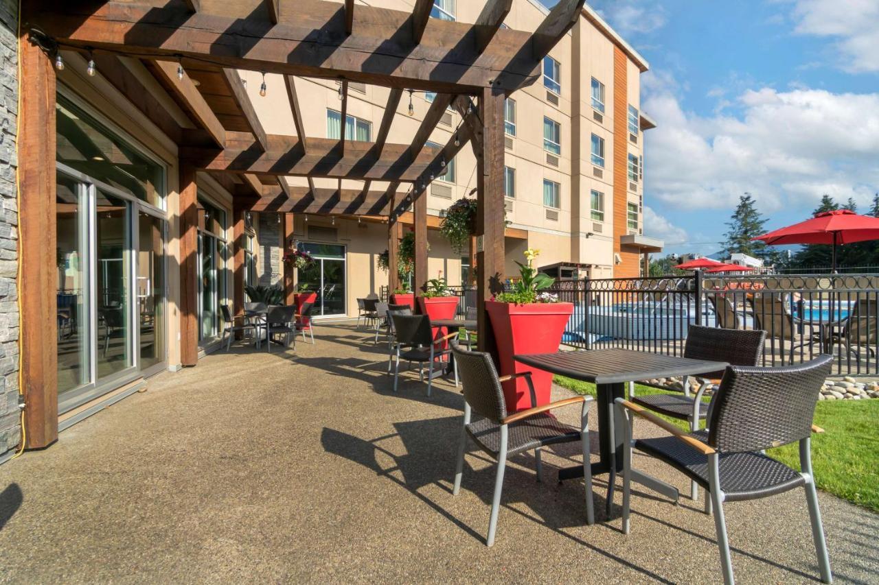 Best Western Plus Revelstoke Zewnętrze zdjęcie