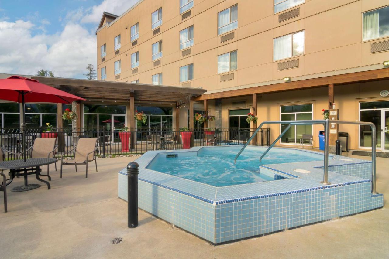 Best Western Plus Revelstoke Zewnętrze zdjęcie