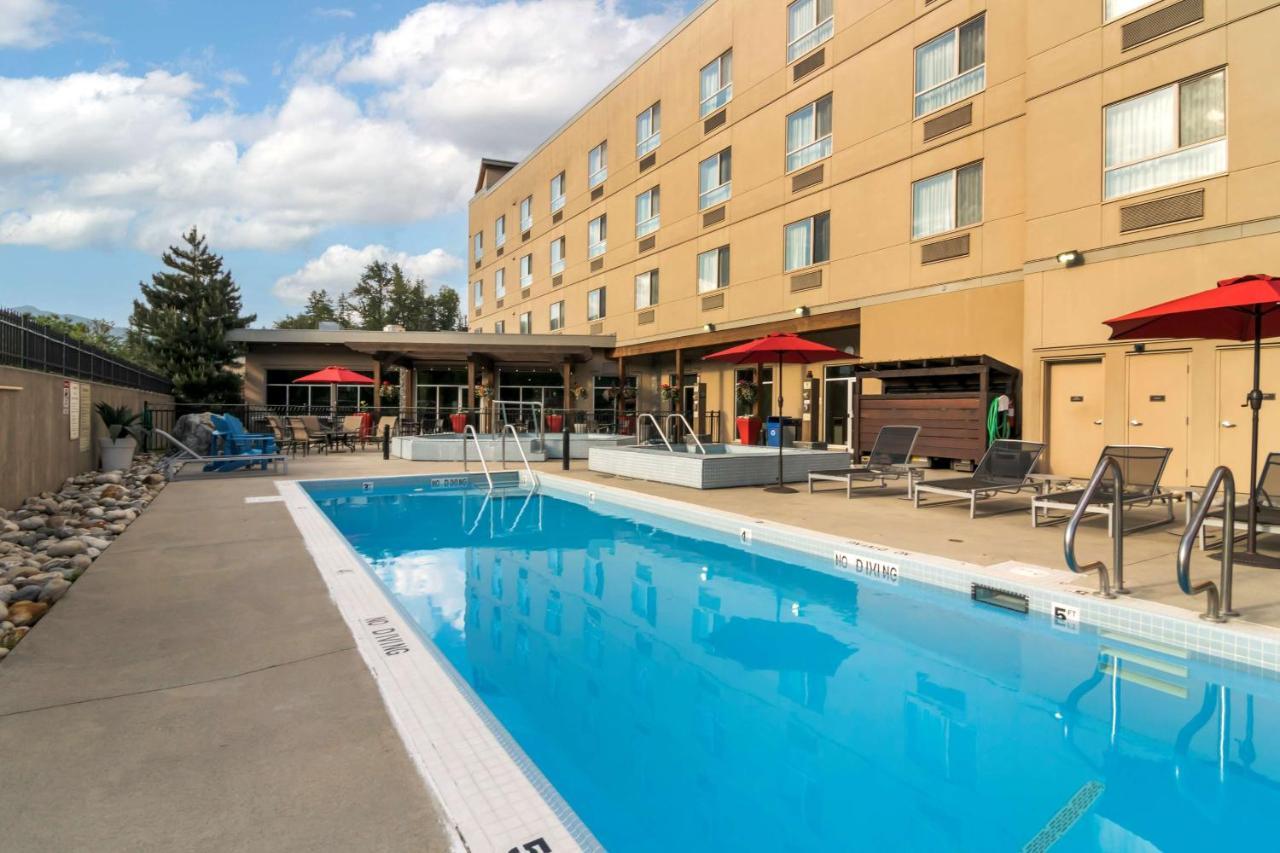 Best Western Plus Revelstoke Zewnętrze zdjęcie
