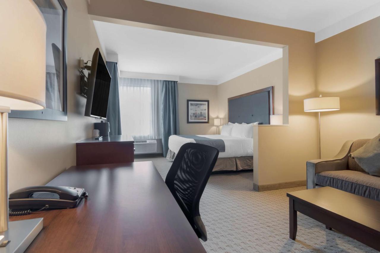 Best Western Plus Revelstoke Zewnętrze zdjęcie