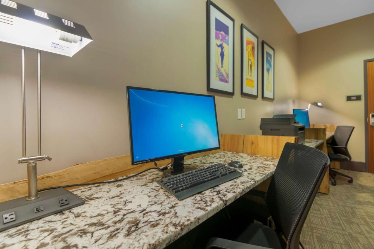 Best Western Plus Revelstoke Zewnętrze zdjęcie