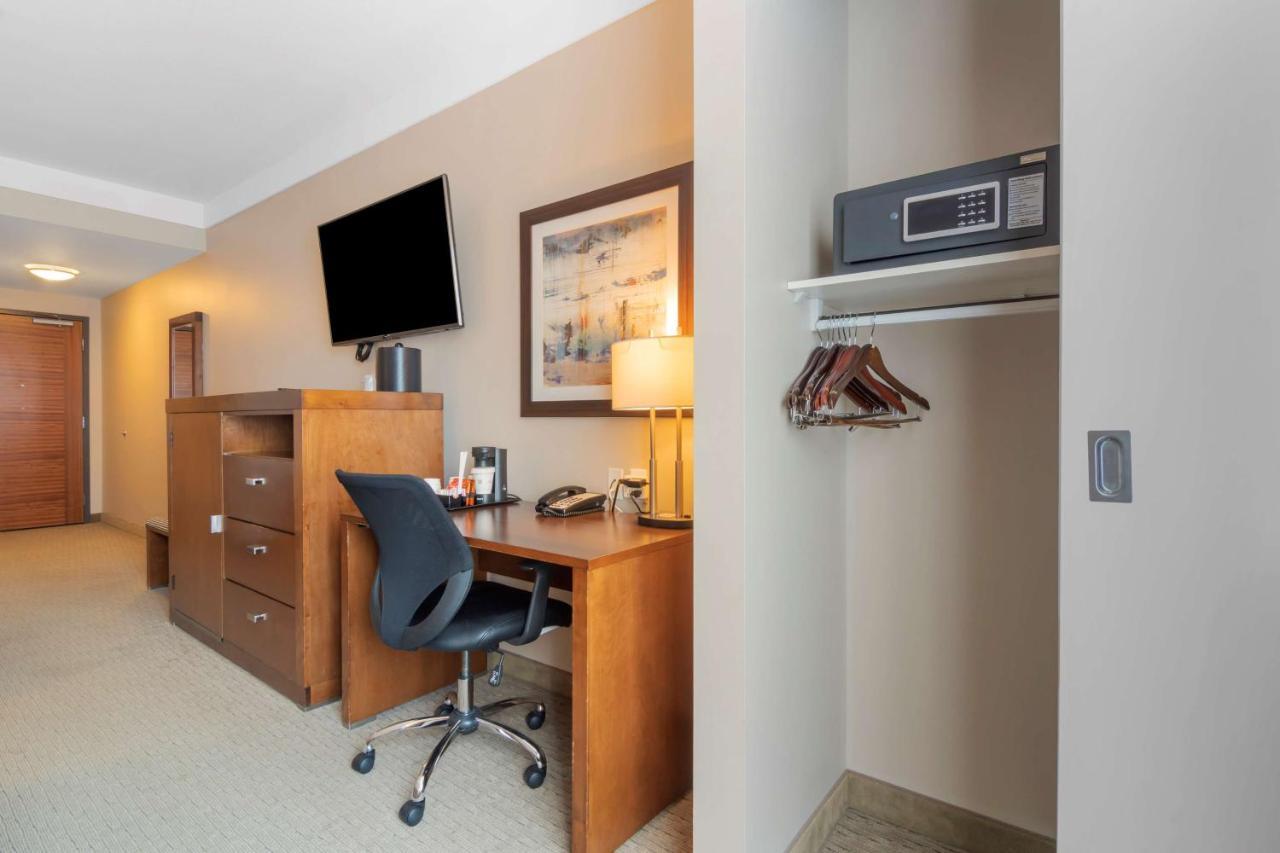 Best Western Plus Revelstoke Zewnętrze zdjęcie
