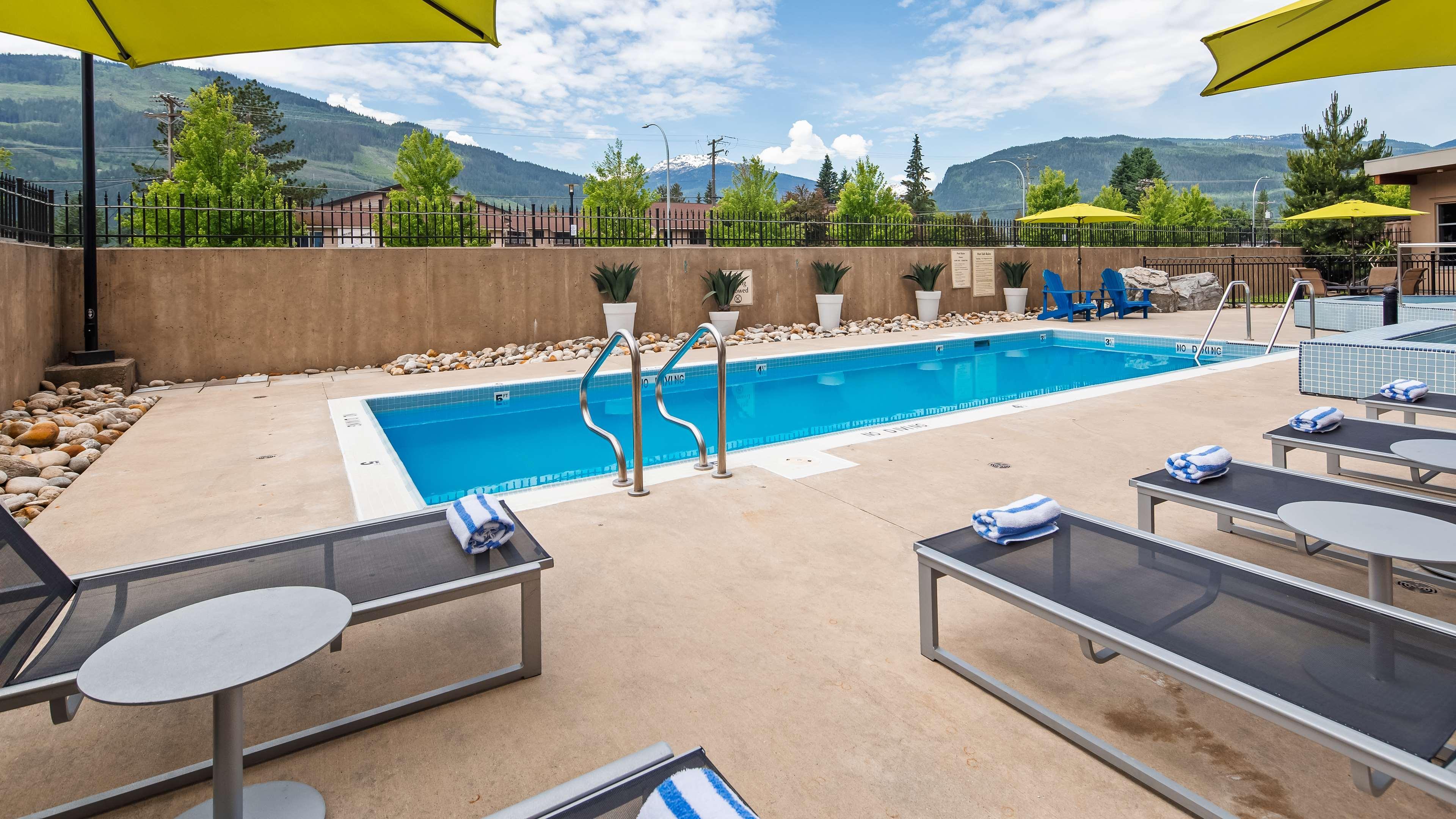 Best Western Plus Revelstoke Zewnętrze zdjęcie