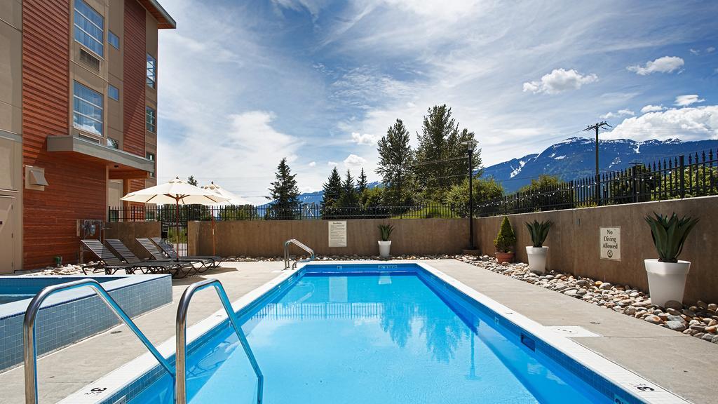 Best Western Plus Revelstoke Zewnętrze zdjęcie
